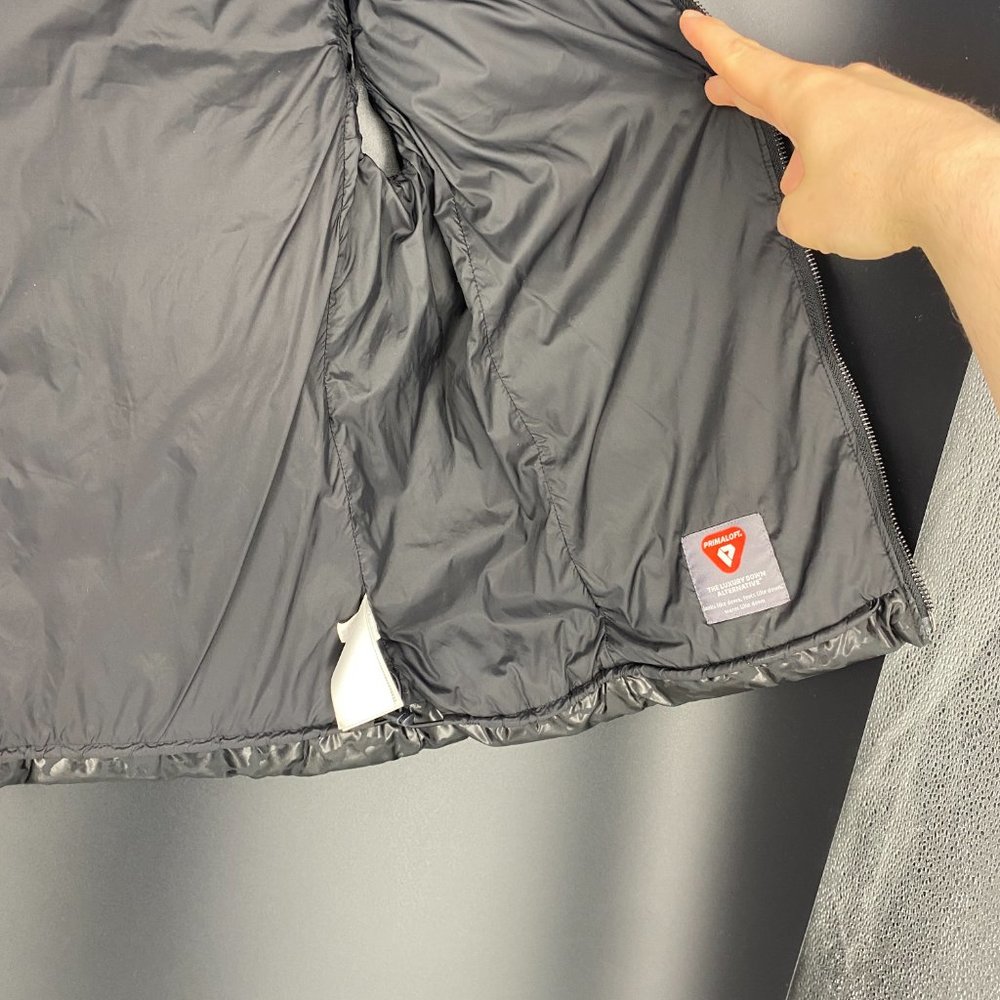 Gap puff vest black - Picture 6 of 9